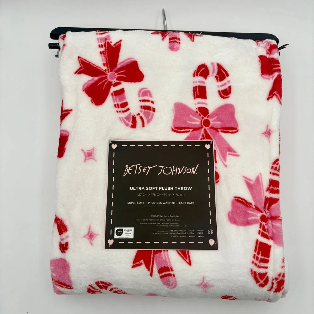 Betsey Johnson Plush Throw Christmas Blanket Candy Cane Bows‎ Soft Cozy Holiday
